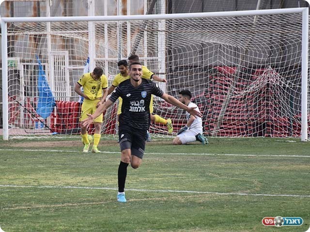 כובש השער דניאל אלימלך (רון בלומנטל - RB photographer)